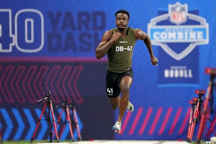 Mar 1, 2024; Indianapolis, IN, USA; Texas defensive back Ryan Watts (DB41) works out during the 2024 NFL Combine at Lucas Oil Stadium. Mandatory Credit: Kirby Lee-USA TODAY Sports